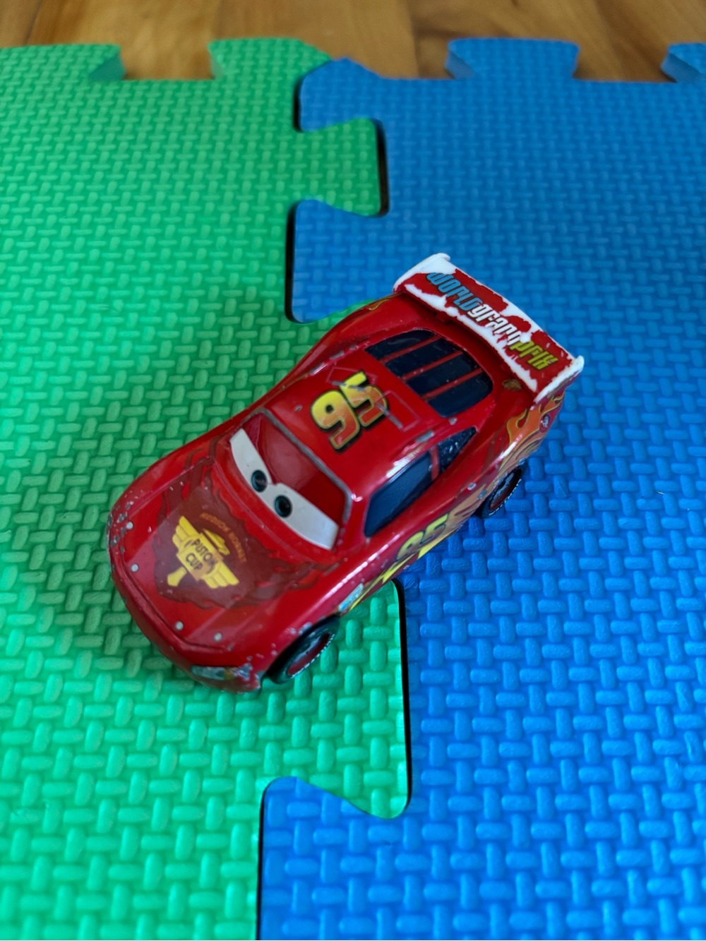Disney Cars Lightning McQueen